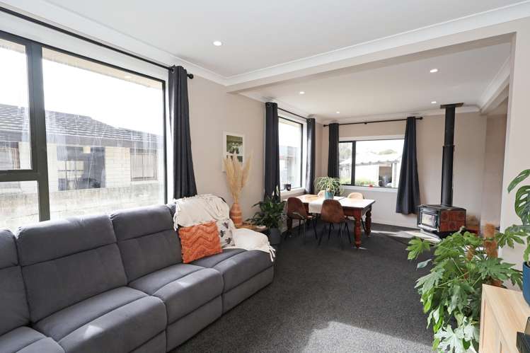 123 Queens Drive Richmond_7