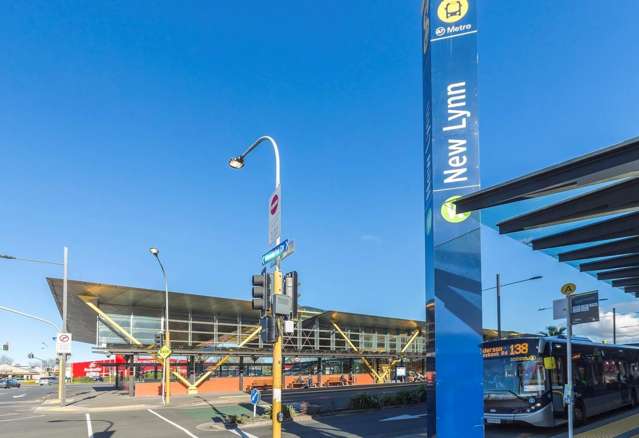 603/20 Mccrae Way New Lynn_4