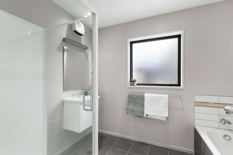 10 Oregon Place Burwood_11