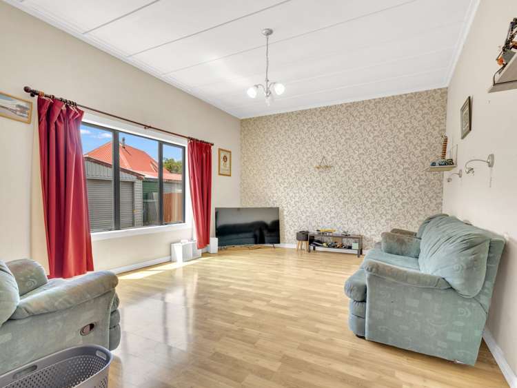 61 Swinburn Street Dannevirke_11