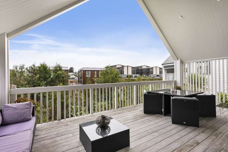 169 Jack Lachlan Drive Beachlands_12