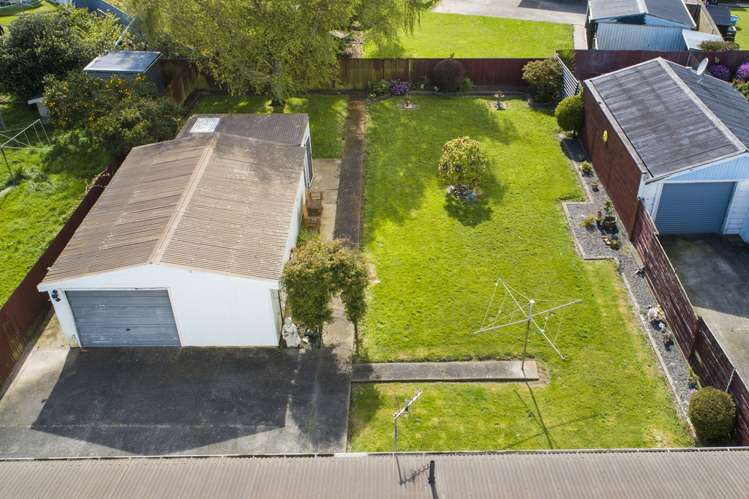 17 Cavendish Crescent Awapuni_16