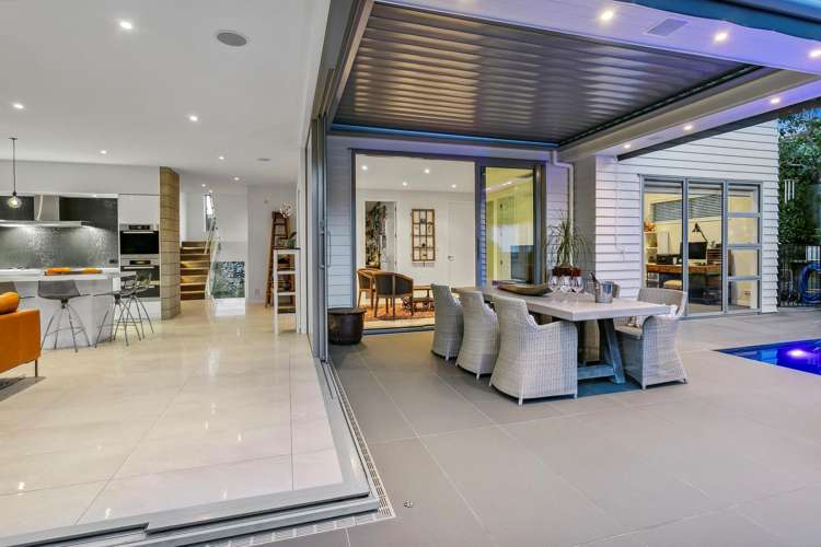 58a Peter Terrace Castor Bay_19