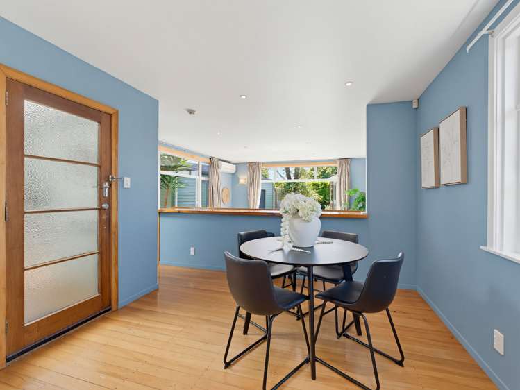 379 Ilam Road Bryndwr_6