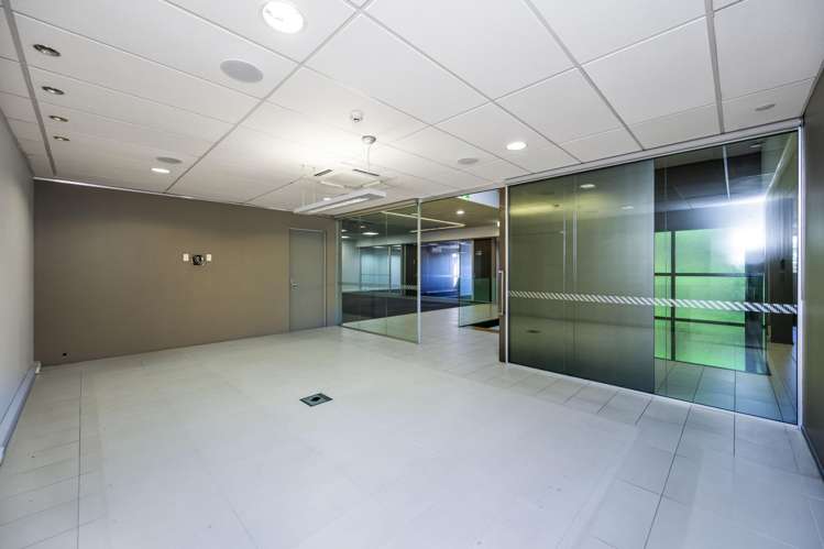 3 Clemow Drive Mt Wellington_13