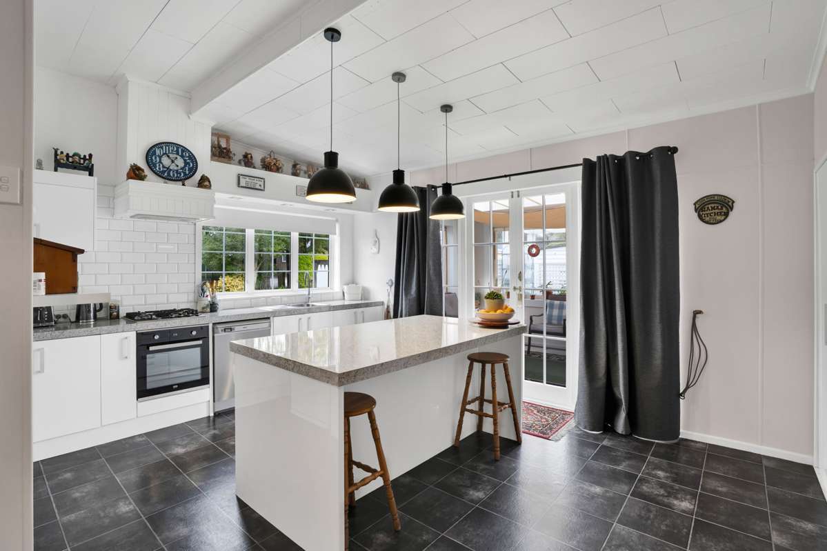 20 Pembroke Road West_2