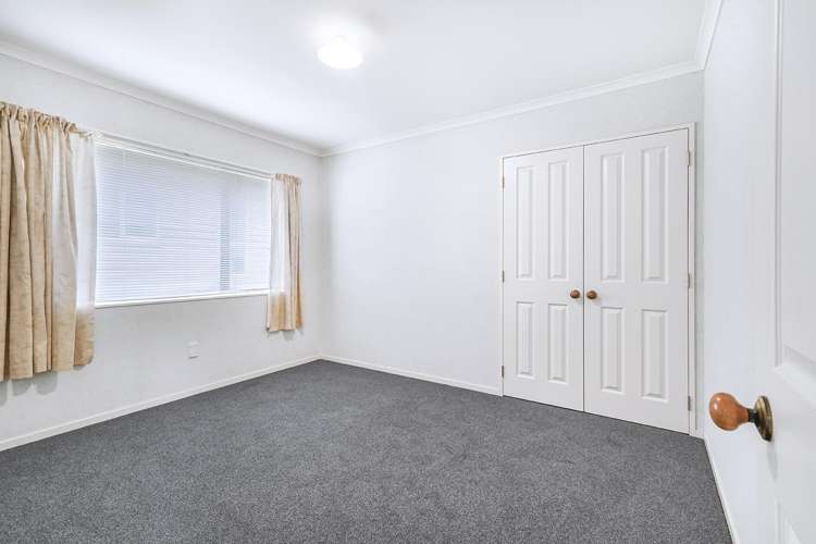 18 John Webb Drive Glenview_12