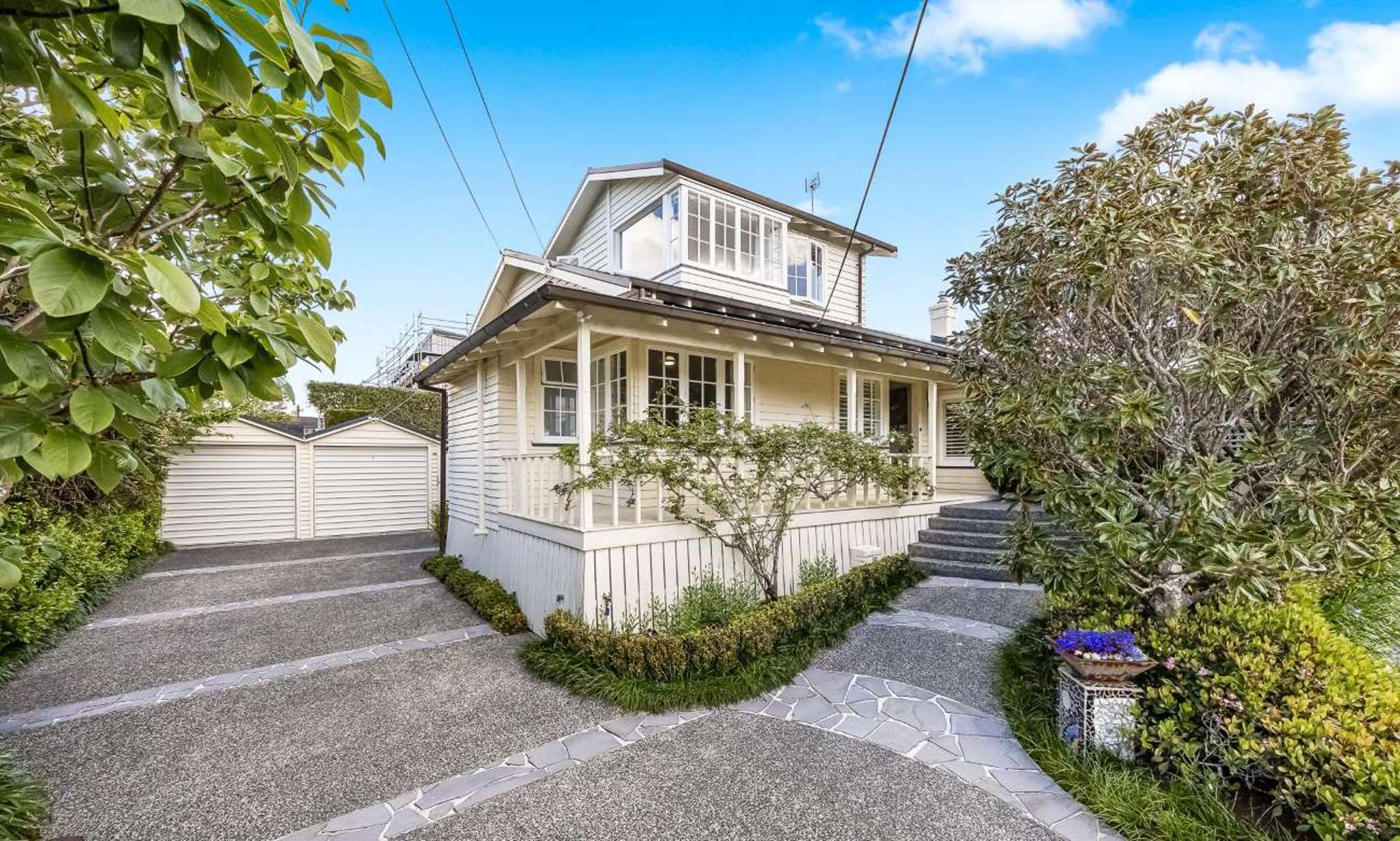 Business executive selling bungalow on Takapuna’s ‘best-kept secret’