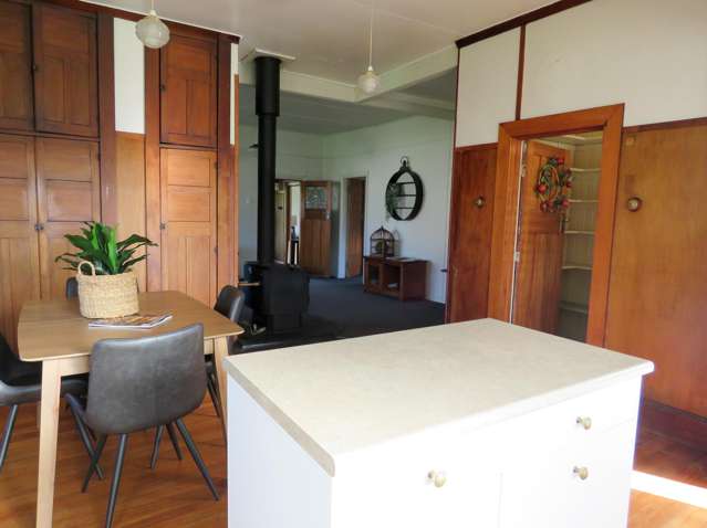 74 Church Street Reefton_4