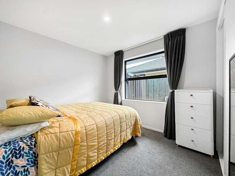 16 Saddlers Lane Yaldhurst_12