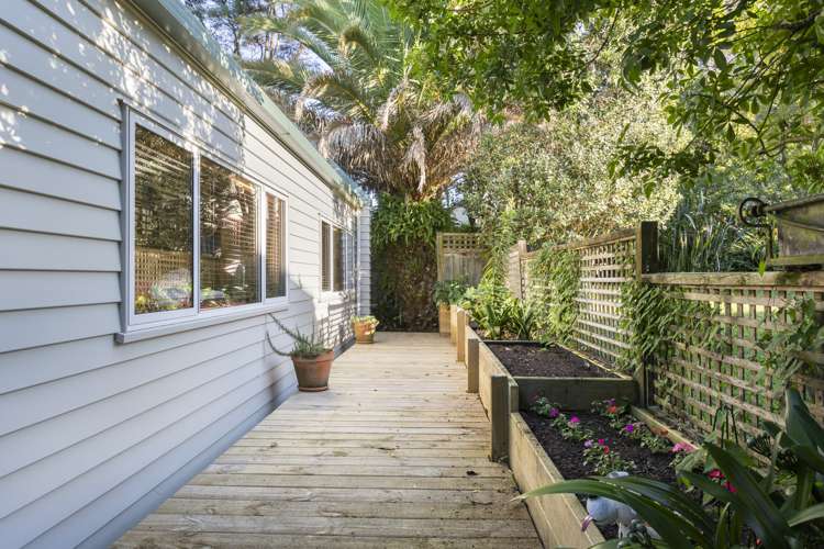 102 Atkinson Road Titirangi_25