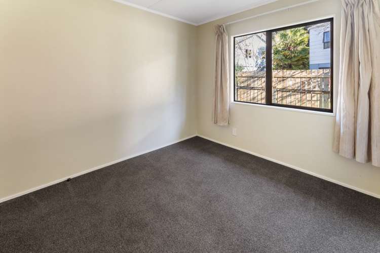 10 Waterdale Way The Brook_9