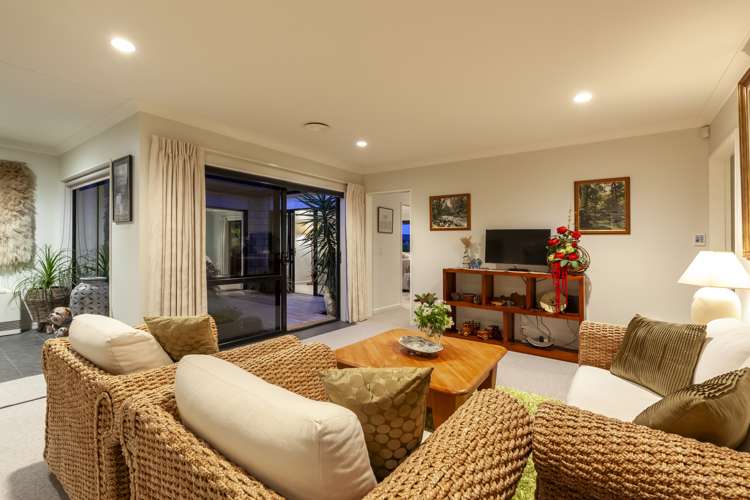 4 Matuku Place Paraparaumu Beach_16