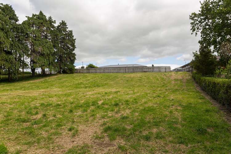 27 George Street Dannevirke_6