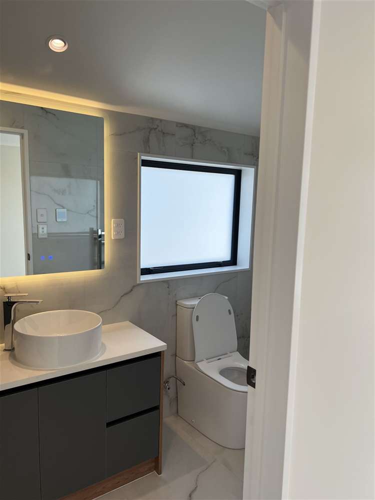 28 Lime Hill Rise Flat Bush_15