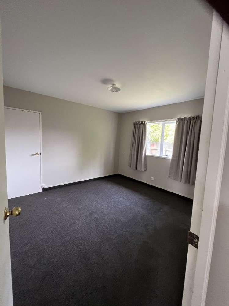 8B Pihanga Street 11210_12