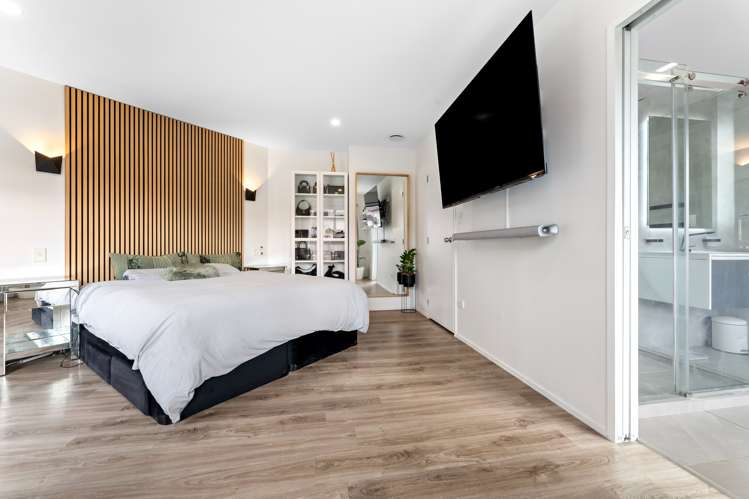 8 Vinograd Drive Te Atatu Peninsula_10