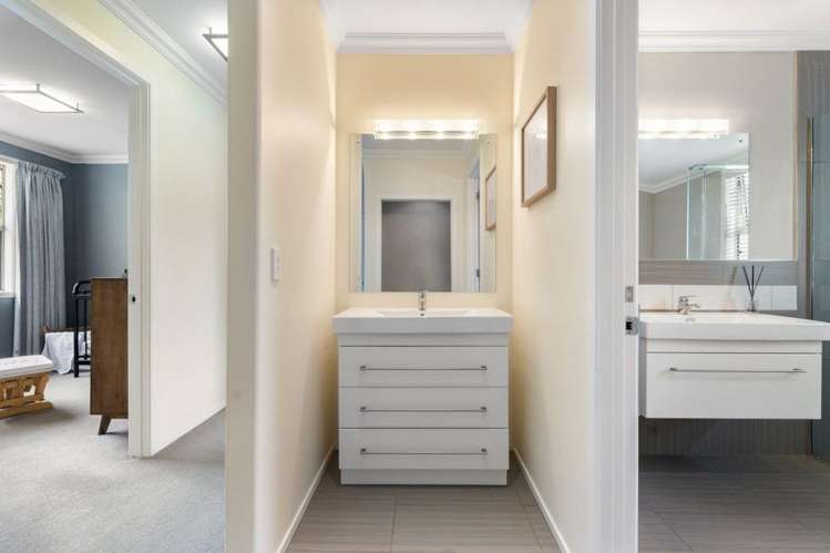 A/4 Feltham Street Hunterville_13