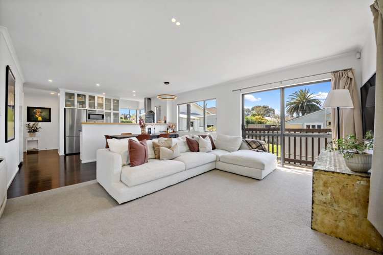 2/23 Stafford Road Northcote Point_11