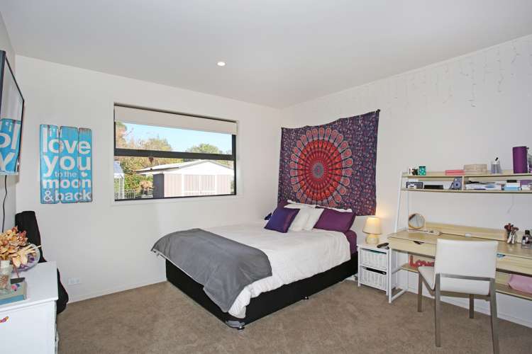 11 Bernora Crescent Bombay_19