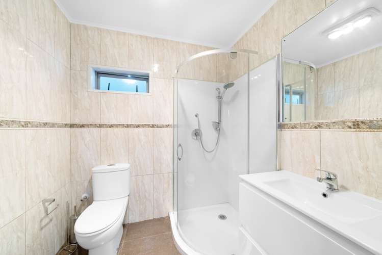 3/4 Oxford Road Manurewa_9