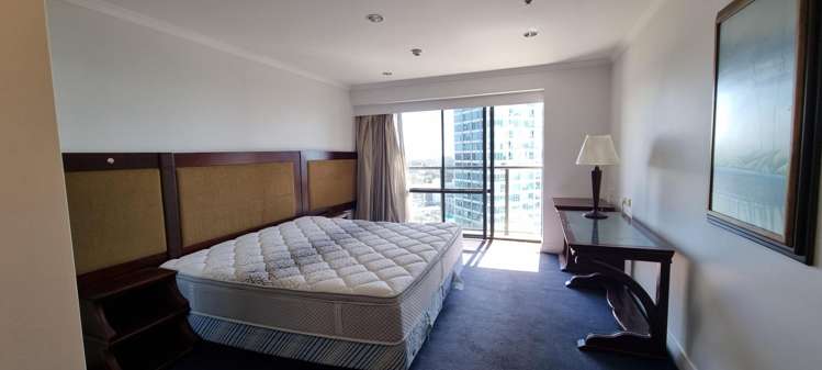 1210/9-17 Byron Avenue 10897_1