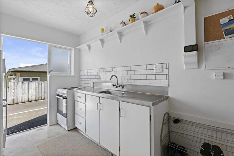 1/37 Selwyn Street Tauranga Central_3