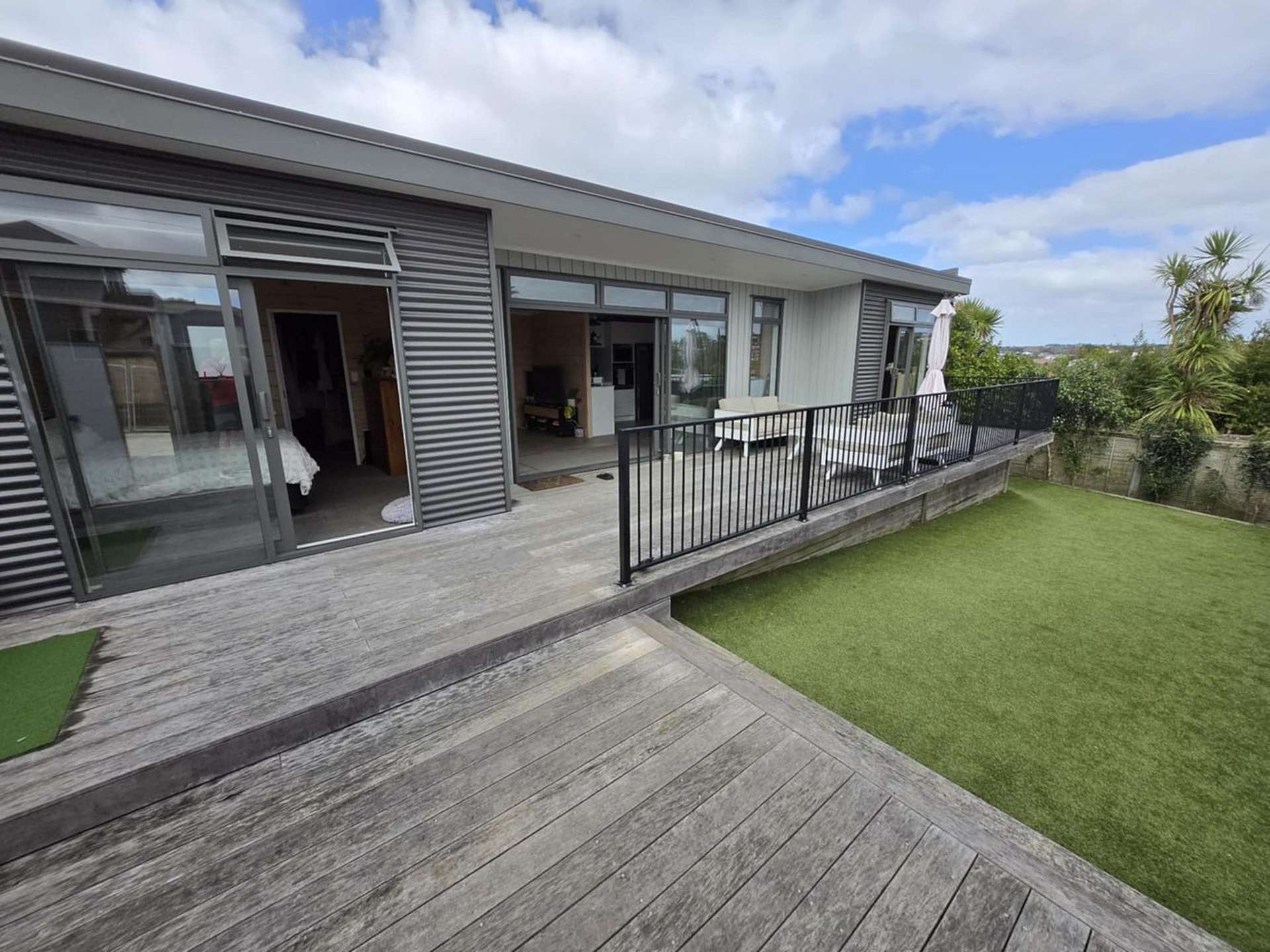 1/12A Dallinghoe Crescent Milford_0