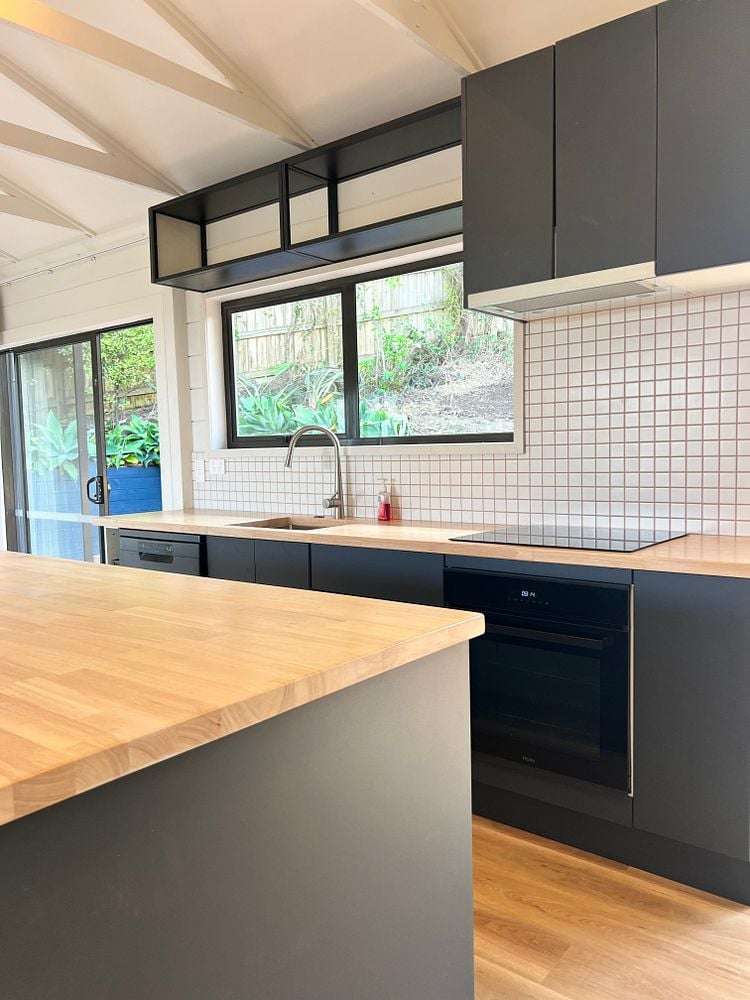 53 Crescent Road East Ostend_12