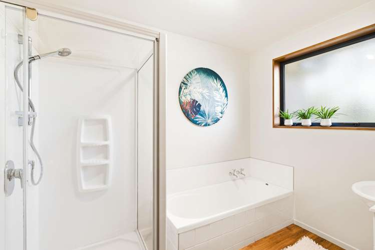 12A Prossers Road Saint Martins_17