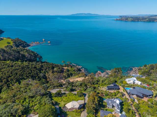 318 Sea View Road Onetangi_1