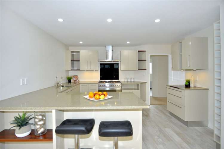 14 Flaxon Place Burwood_2