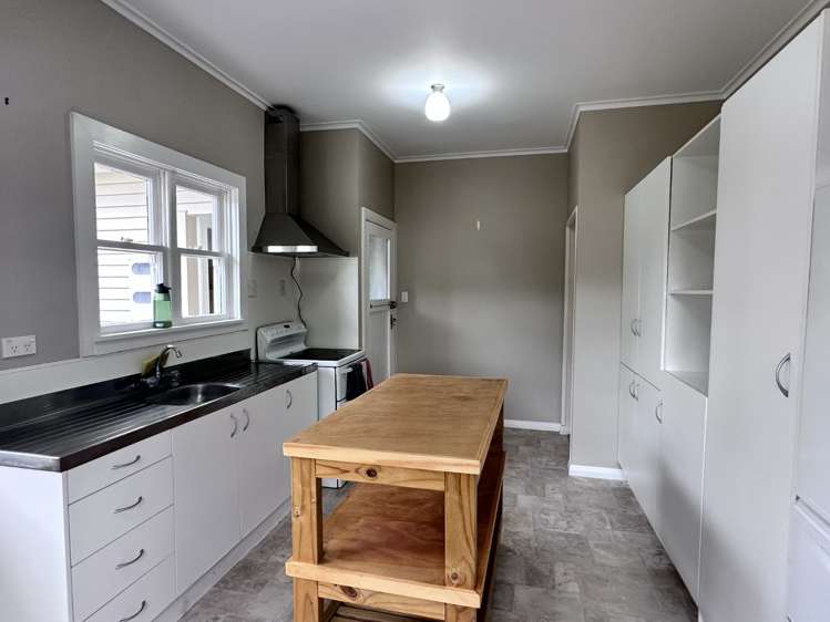 116 Loop Road Otaika_4