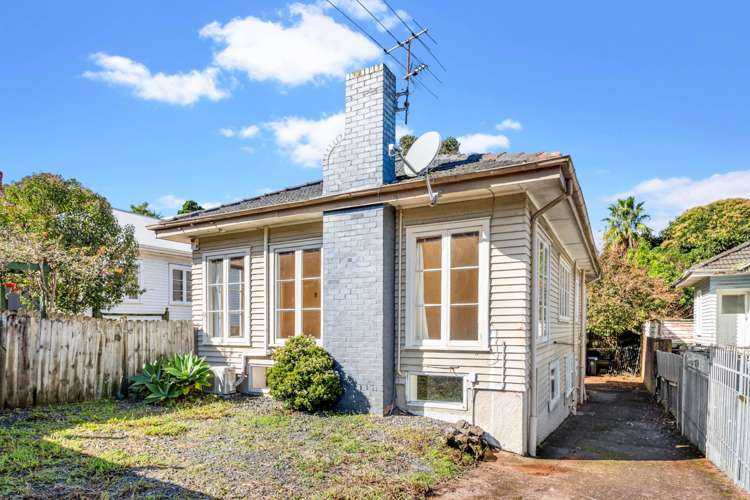 690 Great North Road Grey Lynn_14