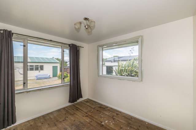 82 Carisbrooke Street Aranui_4