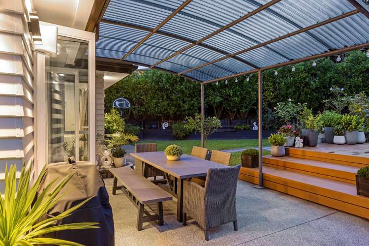 8 Somerset Place Stanmore Bay_28