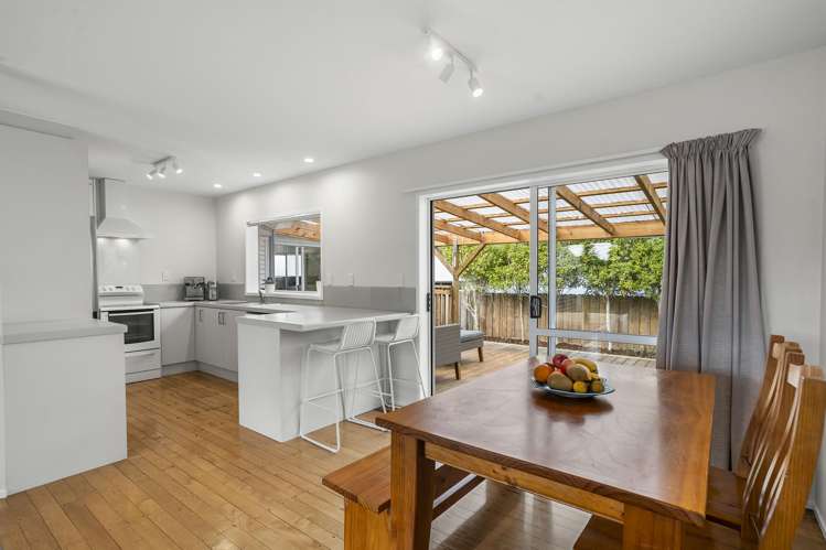 24 Glengarry Road Glen Eden_4
