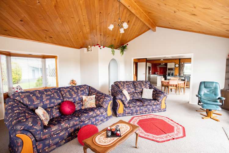 545 State Highway 25 Waitakaruru_12