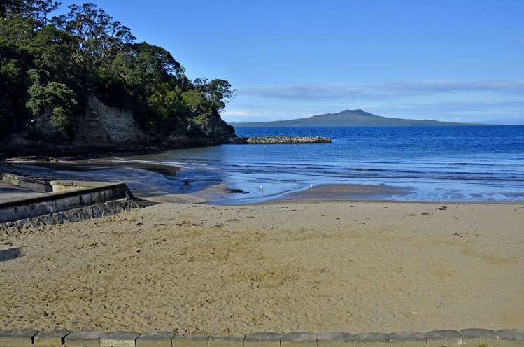 2/18 Parr Terrace Castor Bay_14