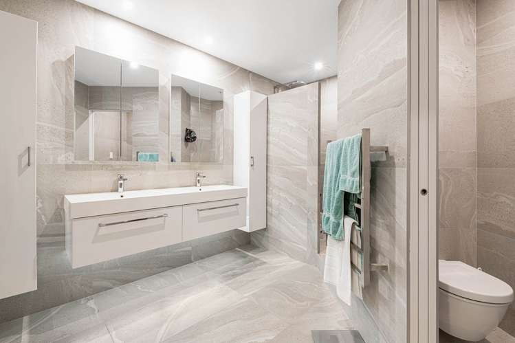 31 Waterside Crescent Gulf Harbour_12