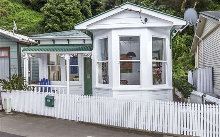 303 Karaka Bay Road Karaka Bays_43