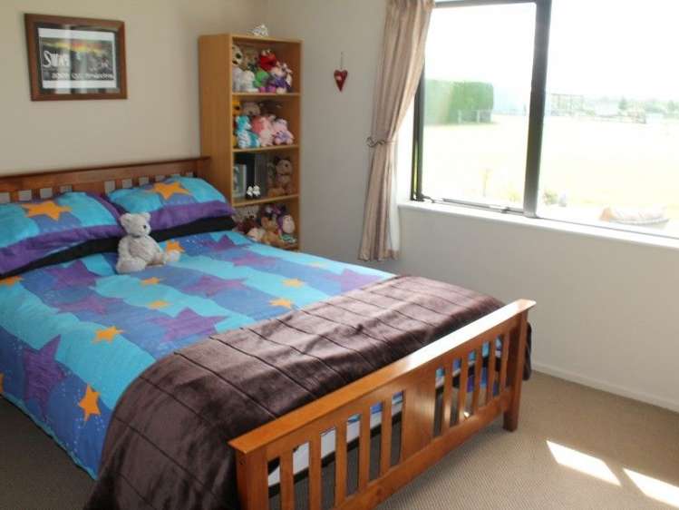 127 Gerrard Road Winton_6