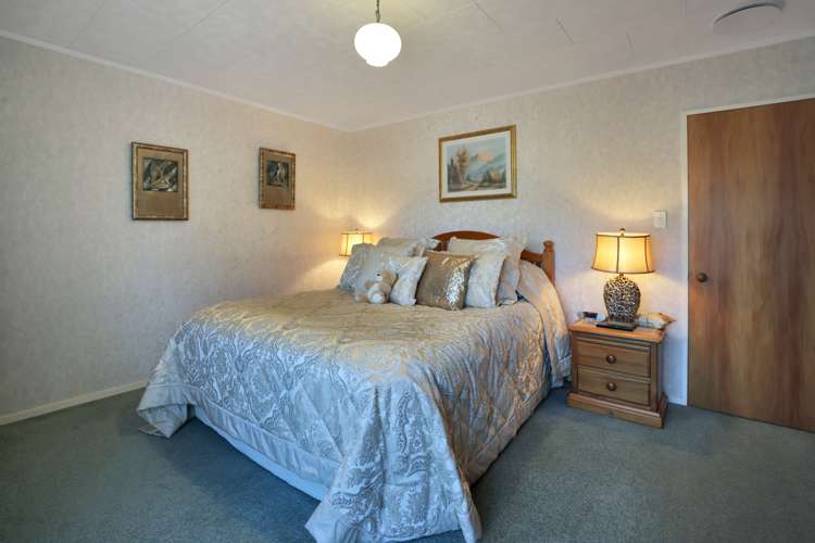 41 Reid Crescent Allenton_11