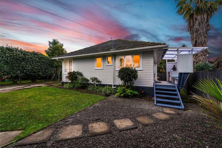 9 Devon Street Te Atatu South_20