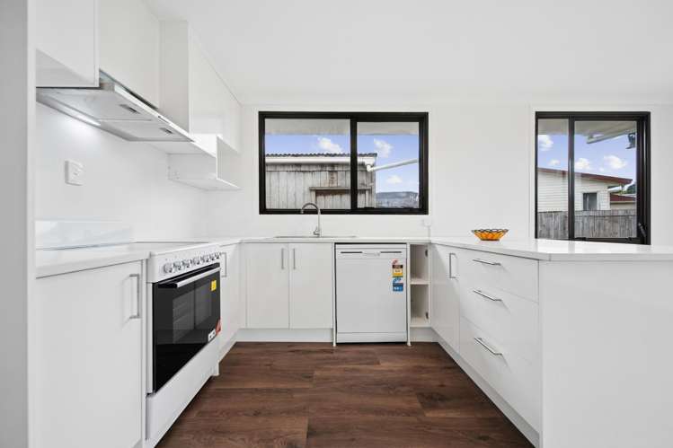 71 Heathdale Crescent_3