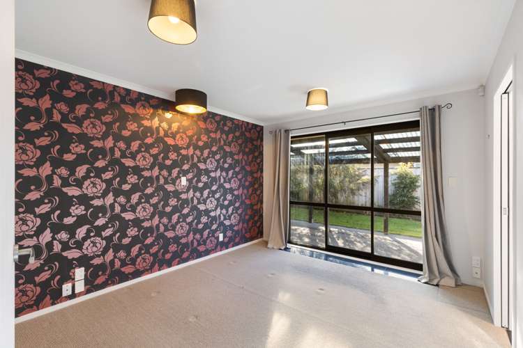6 Galea Grove Kelvin Grove_15