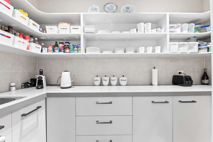 52 Wiltshire Drive Huntington_15