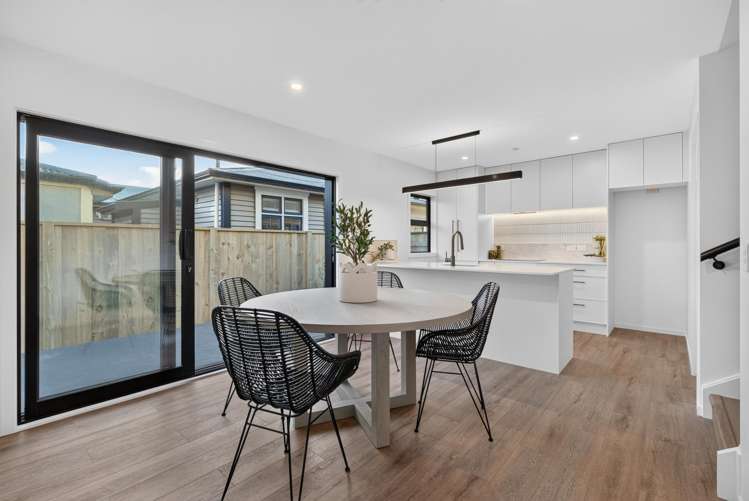 1A Epuni Street_5