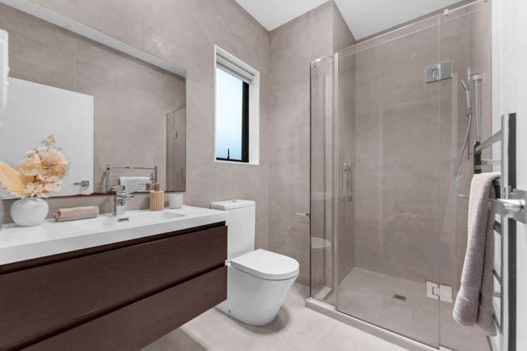 19 Carrickdawson Drive Flat Bush_26