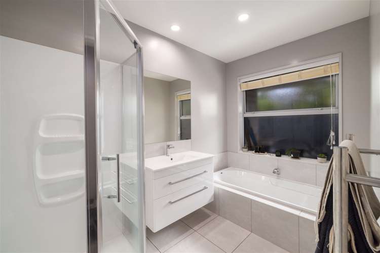 64 Metehau Street Marshland_12